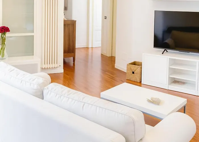 Apartman Casa Ozanam - Quiet And Spacious 6 Beds - Metro Lima Buenos Aires - Duomo 8 Min *